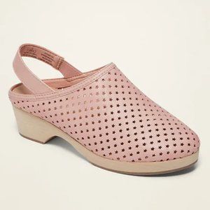 Old Nav girls pink clog size 5 (EU24)